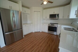 792 Imperial Lake Rd in West Palm Beach, FL - Building Photo - Building Photo