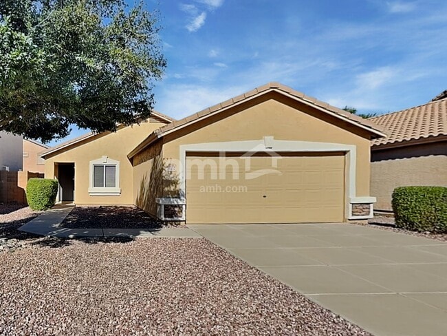 property at 11552 W Cinnabar Ave