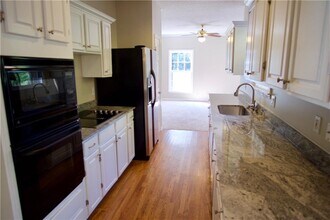 1998 Bridle Path Ct in Dunwoody, GA - Building Photo - Building Photo