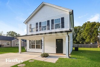 760 Cherrywood St in Kannapolis, NC - Building Photo - Building Photo