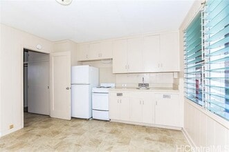 1918 Waiola St in Honolulu, HI - Building Photo - Building Photo