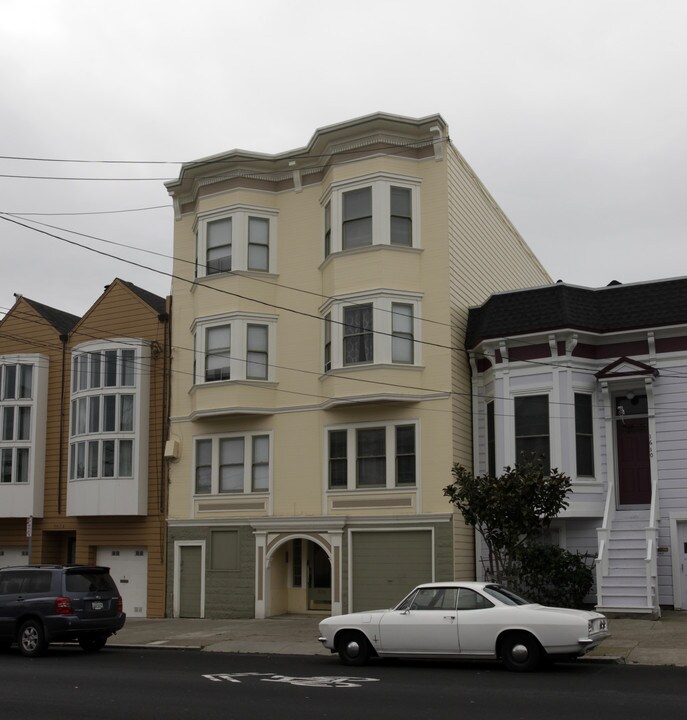 1630 Sanchez St in San Francisco, CA - Building Photo