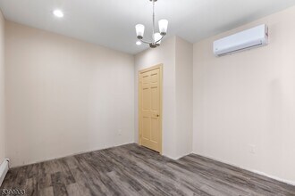 108 Paine Ave in Irvington, NJ - Building Photo - Building Photo