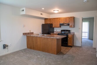 717 Brunnerville Rd in Lititz, PA - Foto de edificio - Building Photo