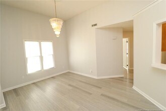 310 Riverwalk Cir in Cary, NC - Building Photo - Building Photo