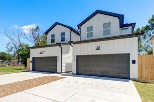 2708 Noble St in Houston, TX - Building Photo