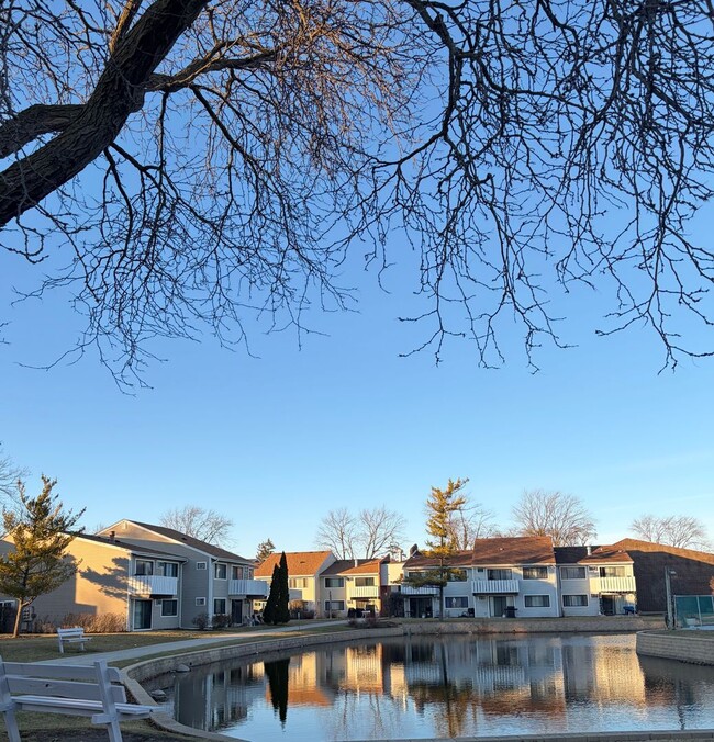 property at 1000 Bayside Dr