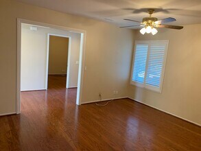 3716 Almendro Way in Camarillo, CA - Building Photo - Building Photo