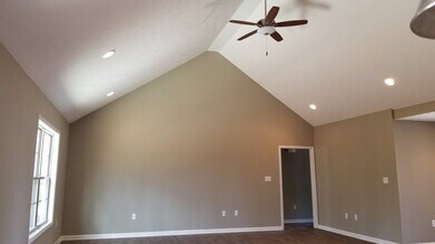 716 Red Maple St in Bowling Green, KY - Building Photo - Building Photo
