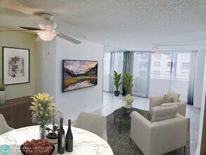 111 Briny Ave in Pompano Beach, FL - Building Photo - Building Photo