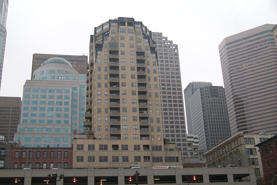 Watermark Tower in Seattle, WA - Building Photo