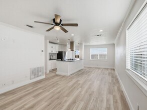 1002 Mardi Gras Ln in Wylie, TX - Foto de edificio - Building Photo