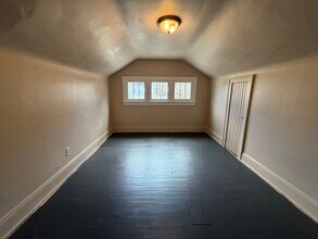 868 Aberdeen St in Akron, OH - Building Photo - Building Photo