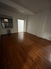 25 N Harrison St in East Orange, NJ - Building Photo - Building Photo