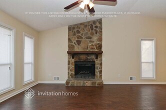 6712 Songwood Dr in Austell, GA - Foto de edificio - Building Photo