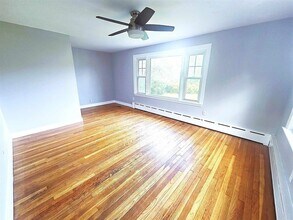 268 Green St in Somersworth, NH - Building Photo - Building Photo