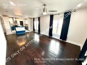 814 Iowa St in San Antonio, TX - Building Photo - Building Photo