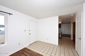 5451 S College Ave, Unit 330-0702 in Tempe, AZ - Foto de edificio - Building Photo