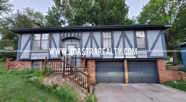 11811 W 67th St in Shawnee, KS - Building Photo - Building Photo