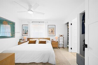 2231 SW 63rd Ave in Miami, FL - Building Photo - Building Photo