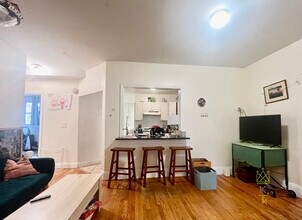 62 Egmont St in Brookline, MA - Building Photo - Building Photo