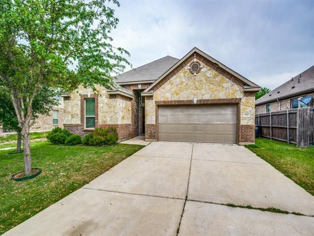 8737 Maple Ridge Trail in Keller, TX - Building Photo - Building Photo