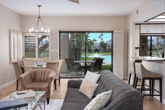 28764 Taos Ct in Cathedral City, CA - Building Photo - Building Photo