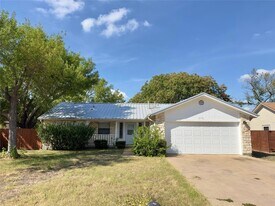 2110 Meadow Brook Dr in Round Rock, TX - Building Photo