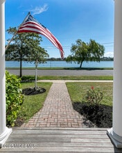 306 Ocean Rd in Spring Lake, NJ - Building Photo - Building Photo