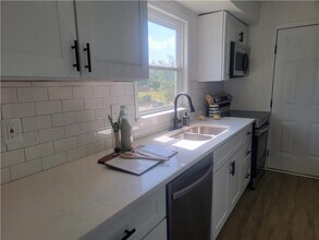 2349 Delbert Rd in Columbus, OH - Building Photo - Building Photo
