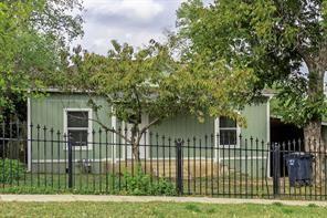 3211 Bideker Ave in Fort Worth, TX - Building Photo - Building Photo
