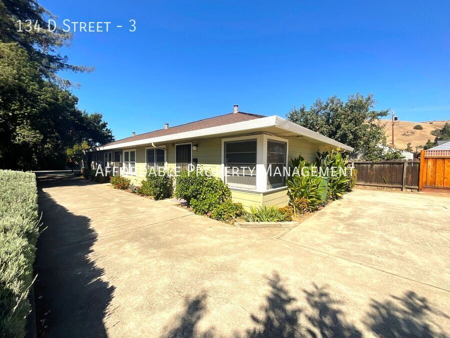 134 D St in Fremont, CA - Building Photo