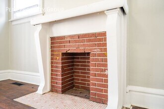 1484 Summit St in Columbus, OH - Building Photo - Building Photo
