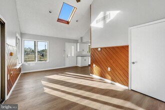 101 Railroad Blvd in Cherry Hill Township, NJ - Building Photo - Building Photo