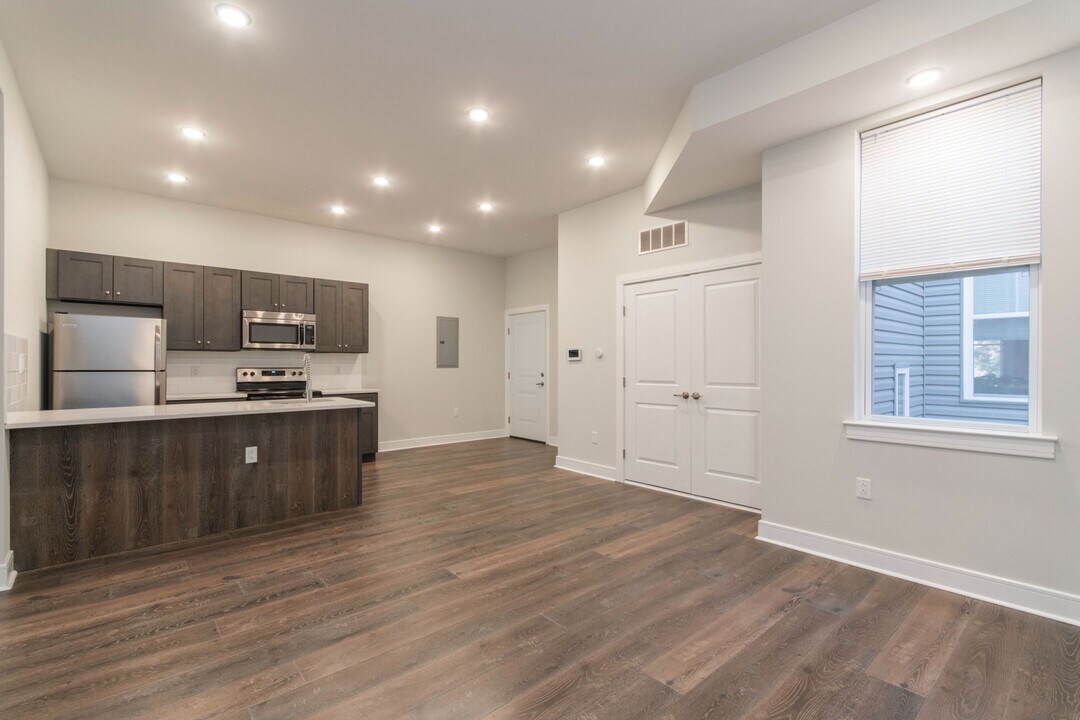 1229 N Franklin St in Philadelphia, PA - Building Photo