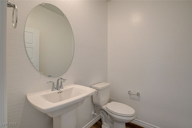 property at 206 Callen Falls Ave