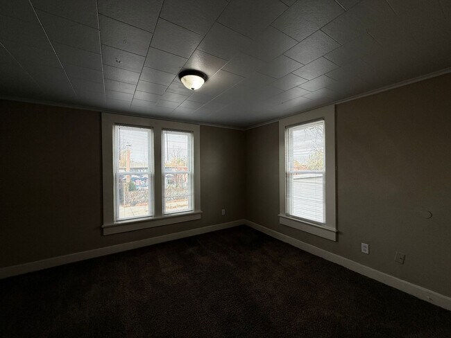 3407 Fairfield Ave-Unit -Apt 201 in Fort Wayne, IN - Building Photo - Building Photo