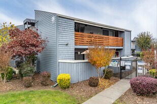 Stony Brook in Santa Rosa, CA - Building Photo