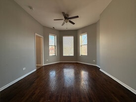 7314 S Kenwood Ave in Chicago, IL - Building Photo