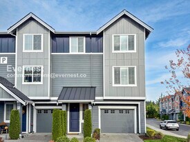 1621 Seattle Hill Rd in Bothell, WA - Building Photo