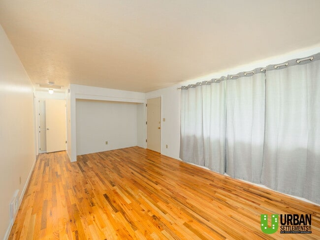 1002 W Rockwell Ave in Spokane, WA - Building Photo - Building Photo