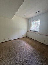 1603 Spiros Dr in Columbia, MO - Building Photo - Building Photo