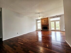 2408 Bayview Dr in Nashville, TN - Building Photo - Building Photo