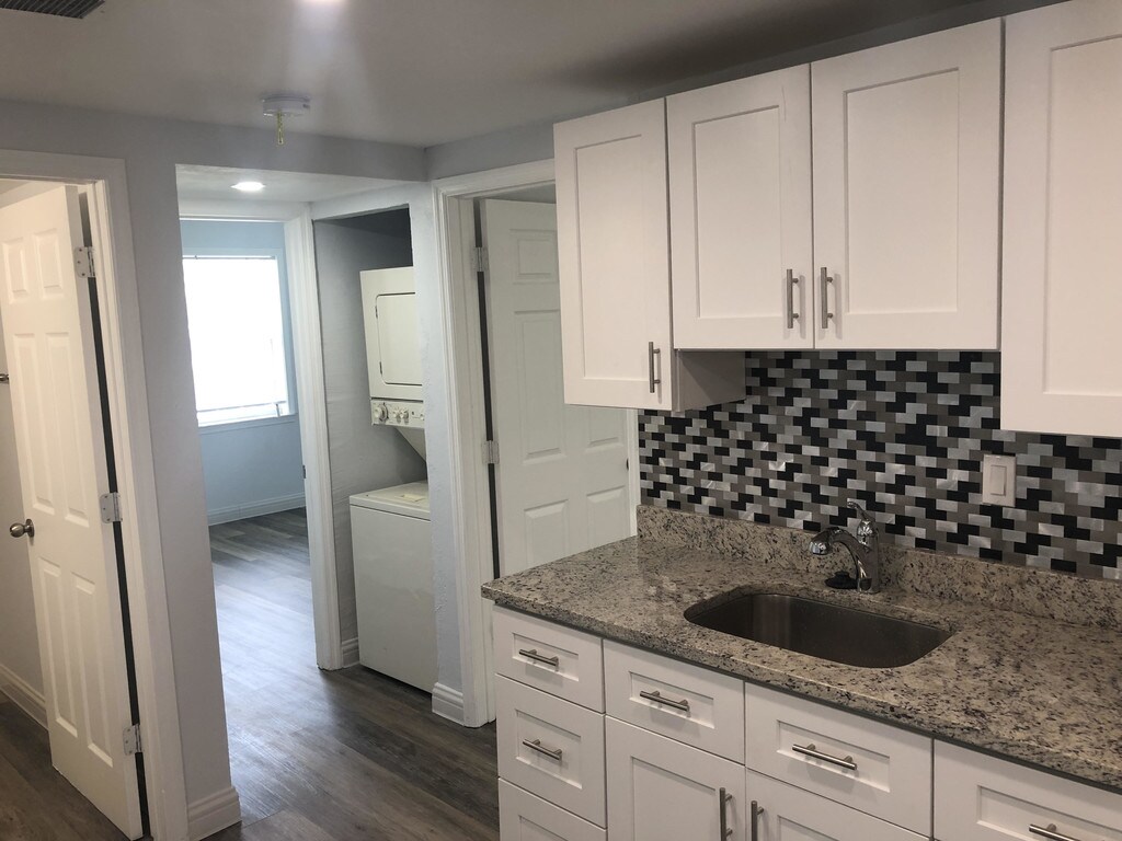 Palm Cove Apartments Daytona Beach, FL Apartments