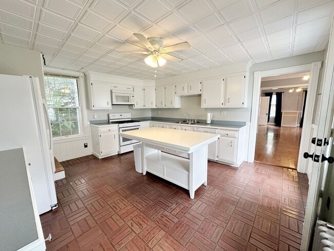 property at 70 Washington St