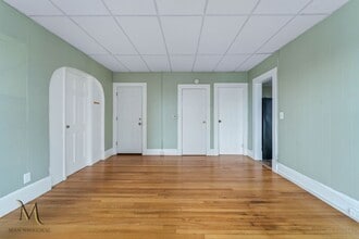464 Pleasant St in Holyoke, MA - Building Photo - Building Photo