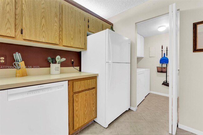 property at 442 Pine Glen Ln