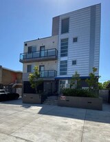 953 Normandie Ave, Unit 304 in Los Angeles, CA - Building Photo