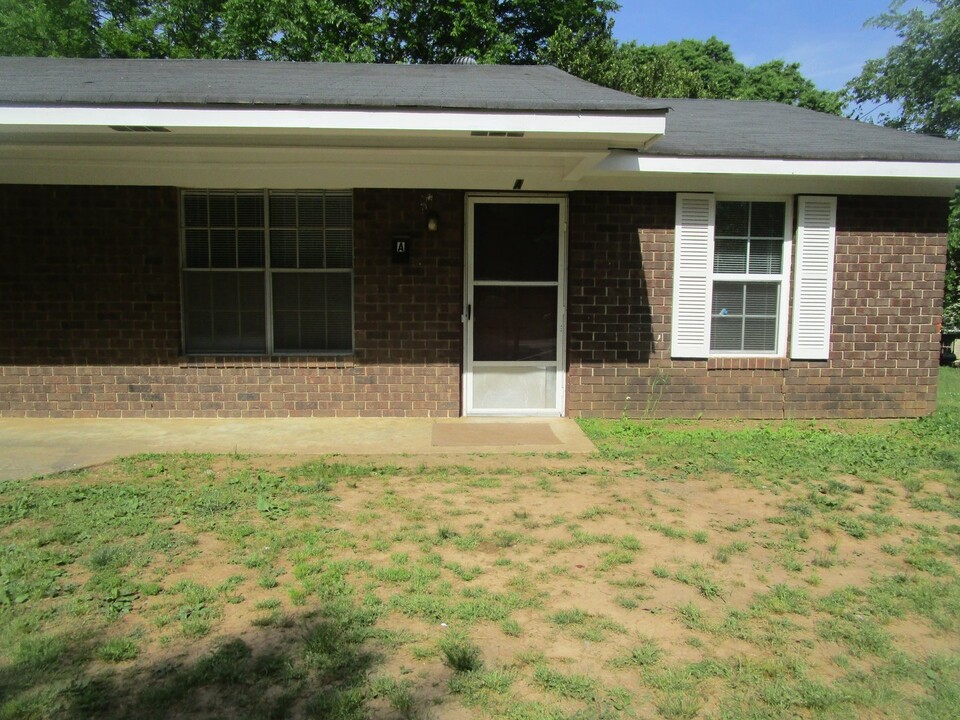 1902 Flannery St SW in Rome, GA - Building Photo