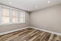 4707 N Kasson Ave photo'